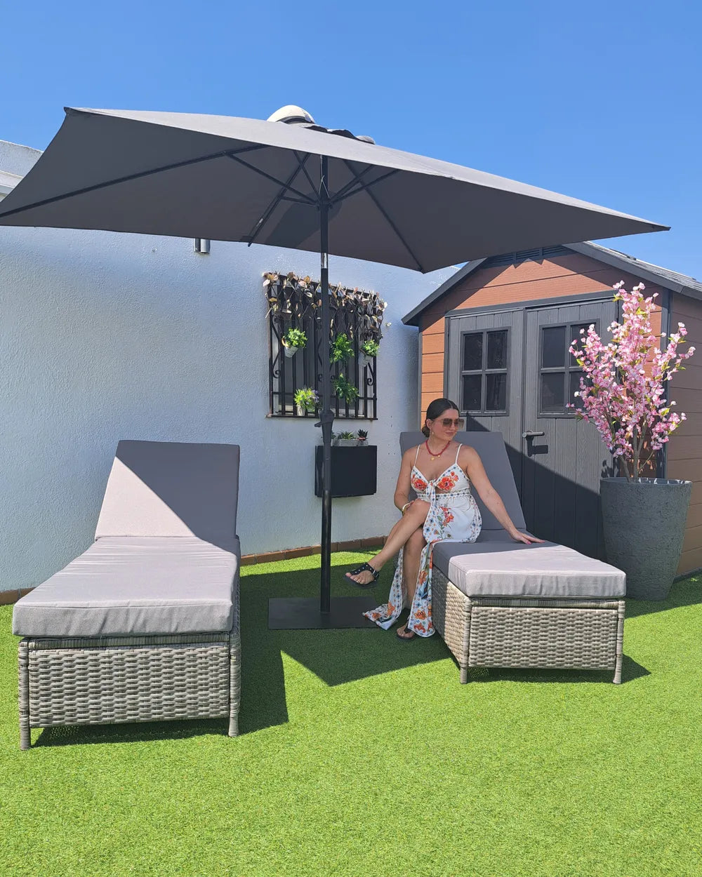 Corda Rattan Reclining Sun Lounger – Grey