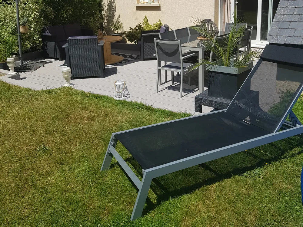 Onda Aluminium Garden Sun Lounger – Black