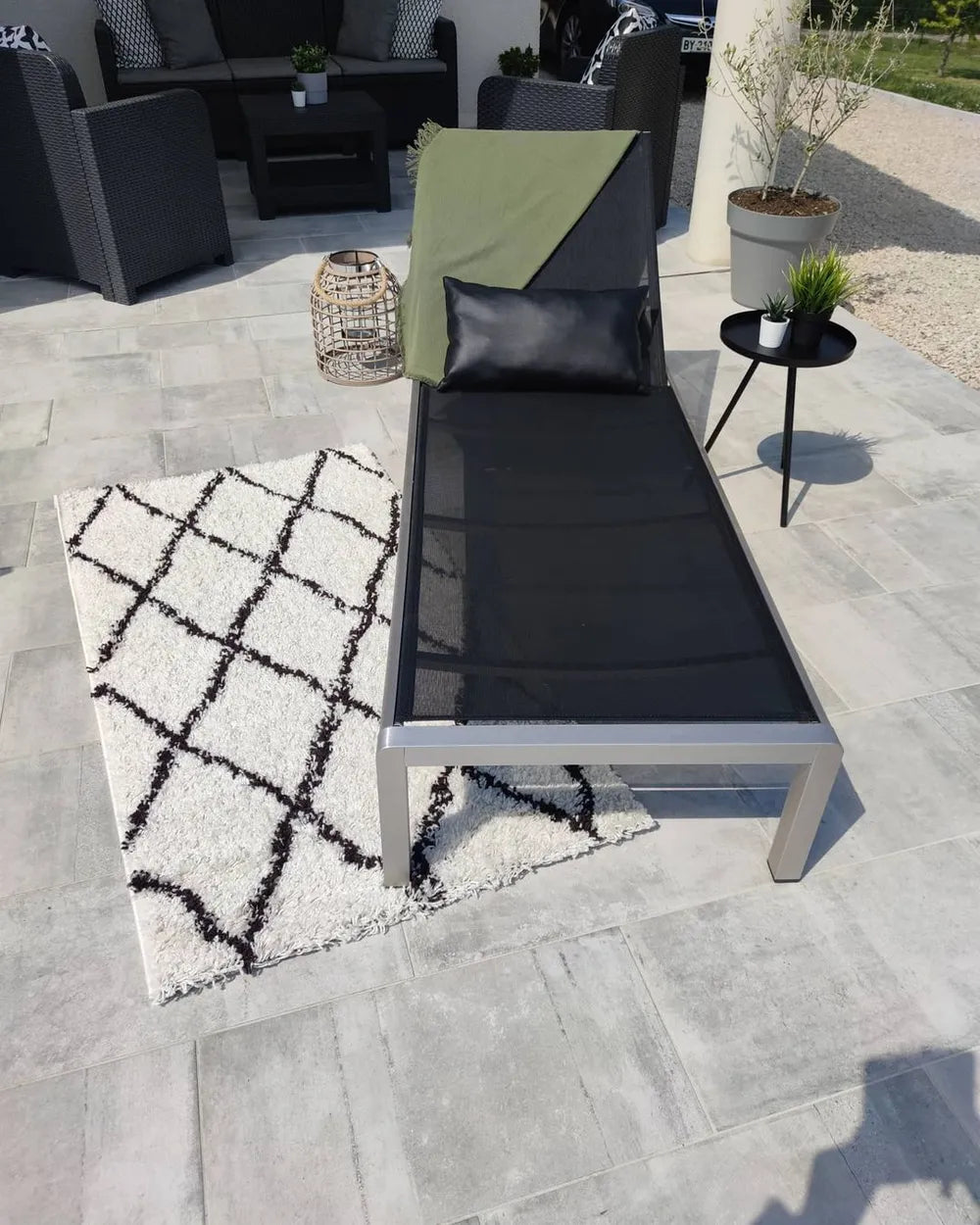 Marea Garden Sun Lounger – Black