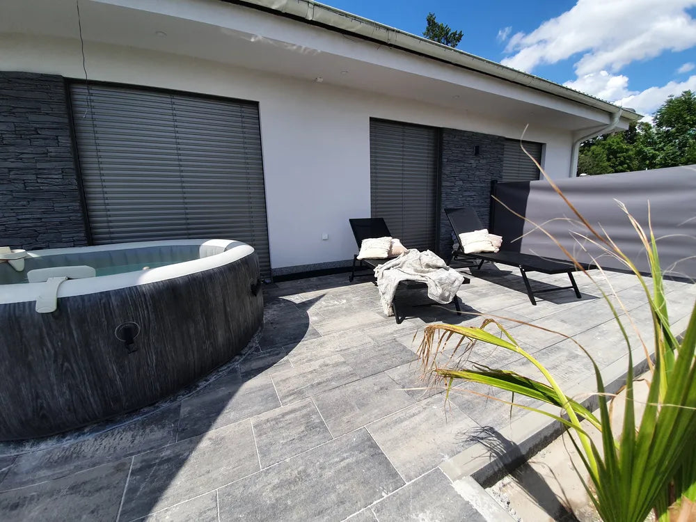 Riva Aluminium Reclining Sun Lounger – Black